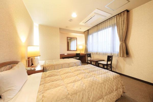 Shinmatsudo Station Hotel מראה חיצוני תמונה